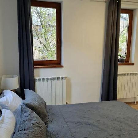 Cozy Apartment Near City Center بوخارست المظهر الخارجي الصورة